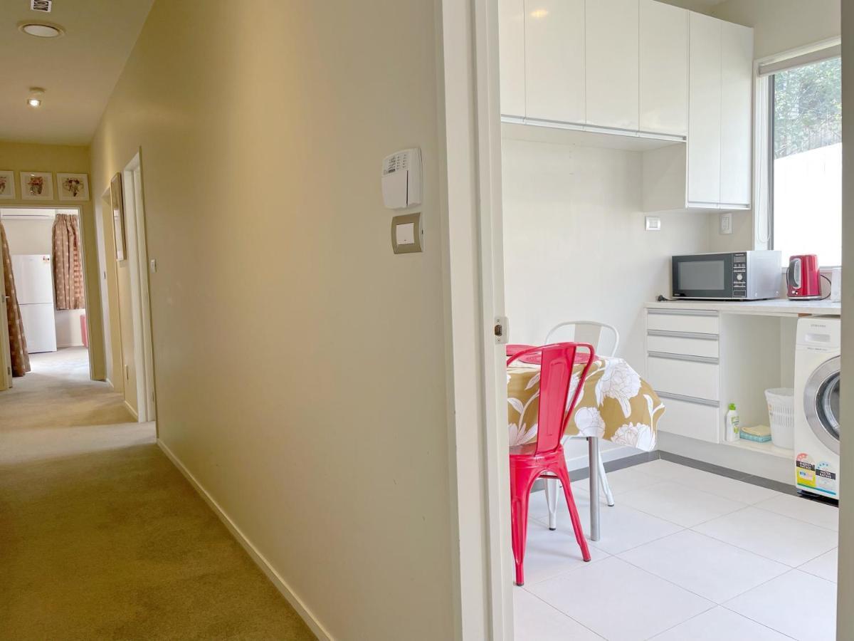 Cozy Home In Pinehill Auckland Bagian luar foto