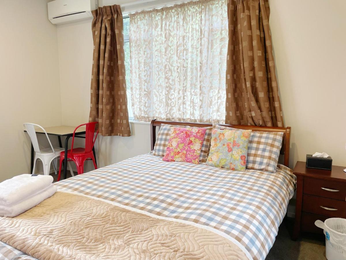Cozy Home In Pinehill Auckland Bagian luar foto